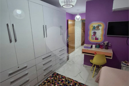 Casa à venda com 2 suítes no condomínio Colina do Mendanha, Rio de Janeiro - RJ