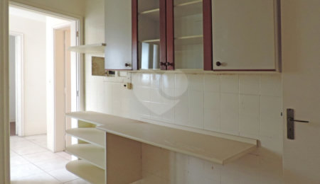 Apartamento à venda com 3 quartos, sendo 1 suíte,  em Cidade Monções, São Paulo, SP