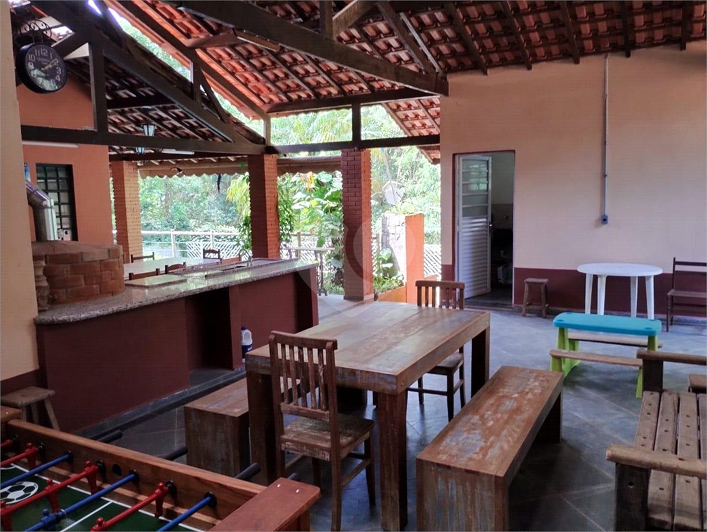 Chácara à venda com 5 quartos, sendo 4 suítes, em Week-end, Jarinu, SP
