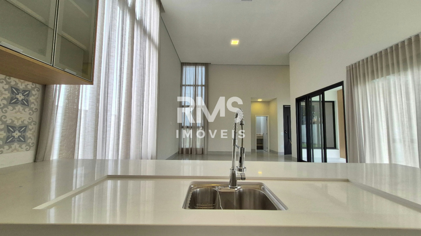 Residencial Una