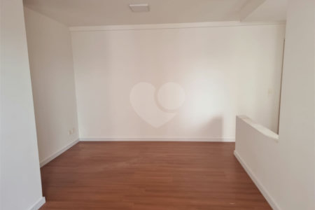 Apartamento à venda com 2 quartos, sendo 1 suíte, em Vila Mazzei, São Paulo, SP