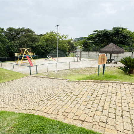 Casa à venda com 3 suítes no condomínio Residencial Delle Stelle, Louveira - SP