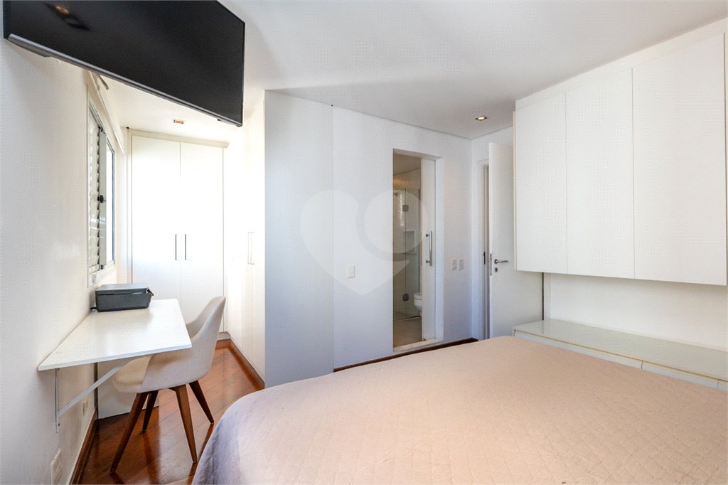 Apartamento à venda com 2 suítes em Brooklin, São Paulo, SP