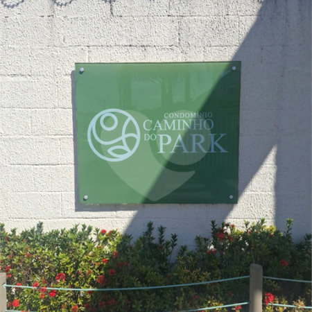 Casa à venda com 2 quartos, sendo 1 suíte, no condomínio Clube Caminho do Park, Rio de Janeiro - RJ