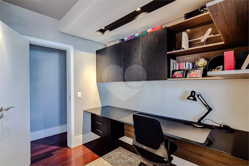 Apartamento à venda com 4 quartos, sendo 3 suítes, em Vila Romana, São Paulo, SP