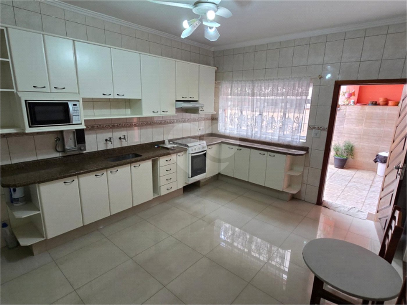 Casa à venda com 3 quartos, sendo 1 suíte, em Vila Pereira Cerca, São Paulo, SP