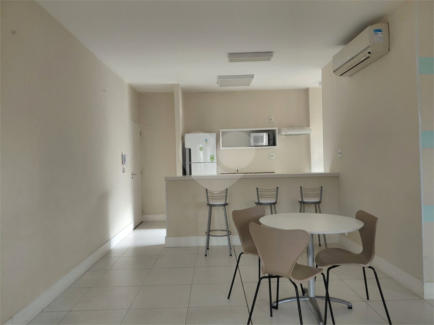 Apartamento à venda com 3 quartos, sendo 1 suíte, em Lapa, São Paulo, SP