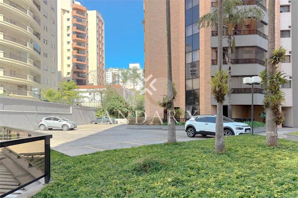Apartamento à venda com 4 quartos, sendo 2 suítes, em Perdizes, São Paulo, SP