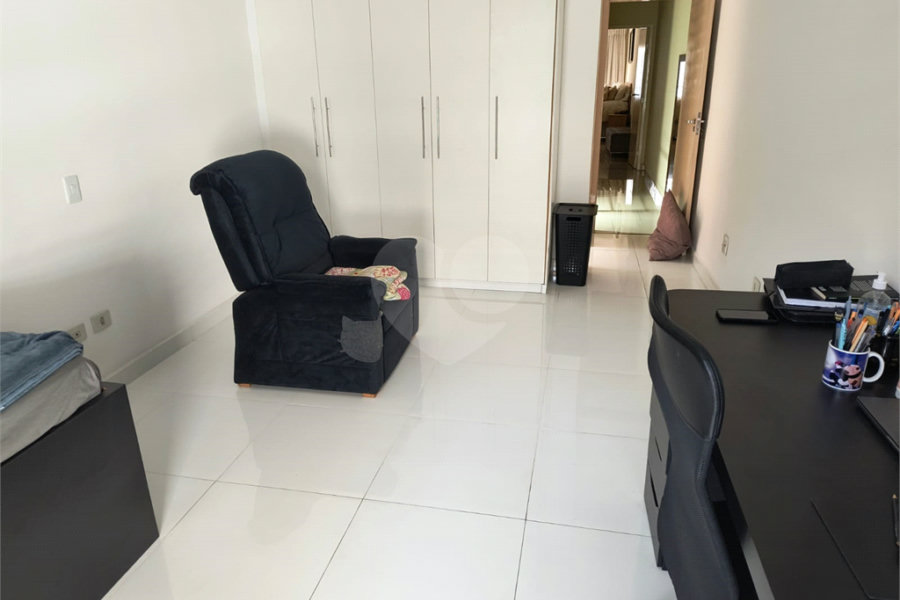 Sobrado à venda com 3 suítes em Vila Guilherme, São Paulo, SP
