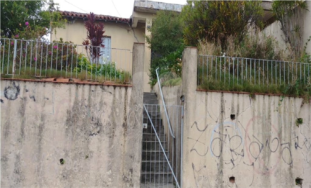 Casa Térrea à venda com 5 suítes em Vila Lageado, São Paulo, SP