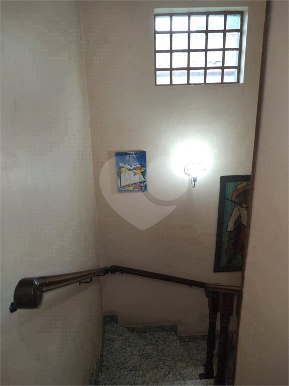 Sobrado à venda com 4 quartos, sendo 1 suíte, em Horto, São Paulo, SP