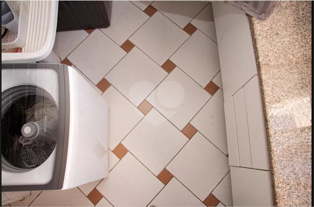 Apartamento à venda com 4 quartos, sendo 1 suíte, em Perdizes, São Paulo, SP