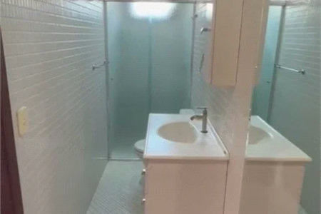 Casa à venda com 3 suítes em Vila Romana, São Paulo, SP