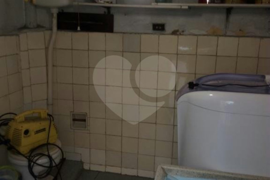 Casa à venda com 3 quartos em Carandiru, São Paulo, SP