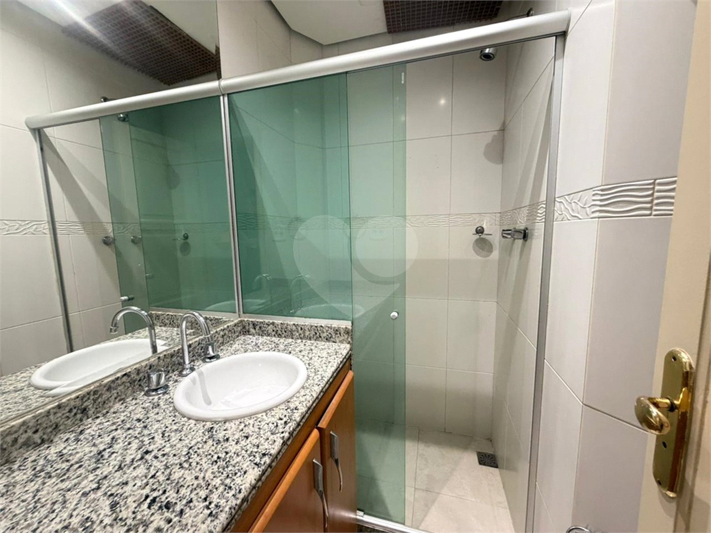 Apartamento à venda com 2 quartos, sendo 1 suíte, em Leblon, Rio de Janeiro, RJ