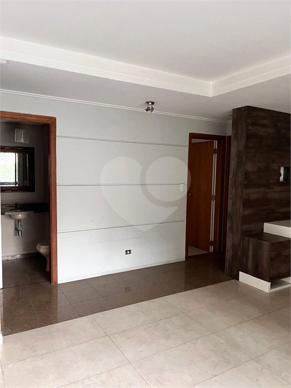 Apartamento à venda ou para alugar com 3 quartos, sendo 1 suíte,  em Vila Pompéia, São Paulo, SP