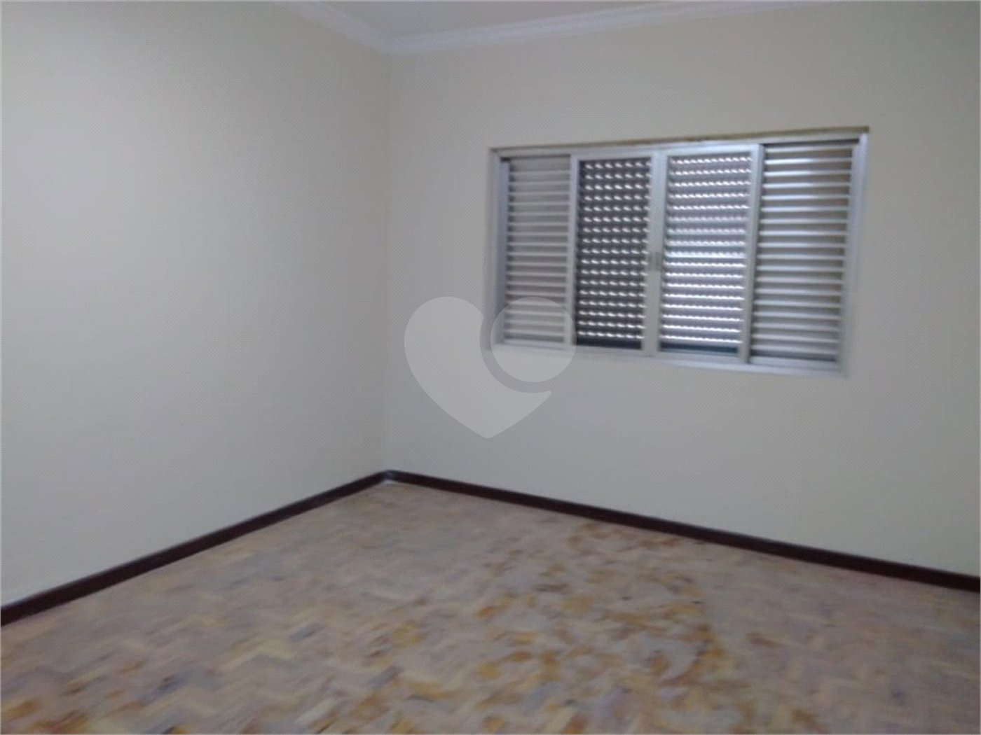 Casa Térrea à venda com 4 quartos, sendo 1 suíte, em Vila Rosália, Guarulhos, SP