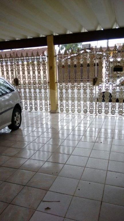 Casa à venda com 2 quartos, sendo 1 suíte, em Solemar, Praia Grande, SP