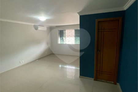 Casa à venda com 3 quartos, sendo 2 suítes, em Campo Grande, Rio de Janeiro, RJ