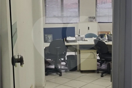 Prédio à venda no Centro, São Paulo, SP