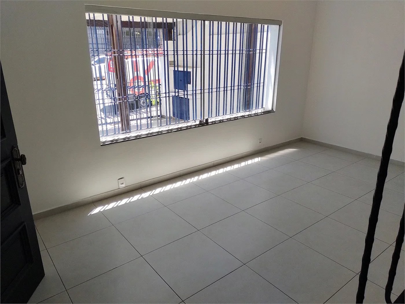 Casa à venda com 3 quartos, sendo 1 suíte, em Vila Cordeiro, São Paulo, SP