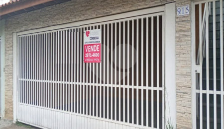 Sobrado à venda com 3 quartos, sendo 1 suíte,  em Santa Teresinha, São Paulo, SP