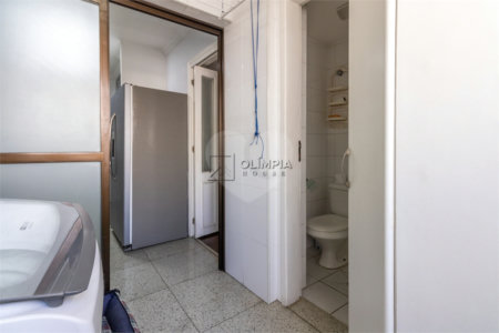 Apartamento com 96 metros em Campo Belo com 3 Dormitorios/Aceita Permutas