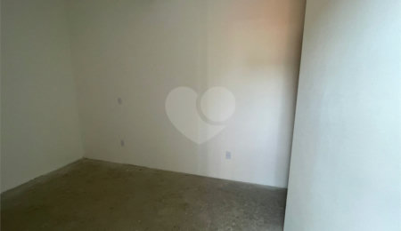 Apartamento à venda com 2 quartos em Parada Inglesa, São Paulo, SP