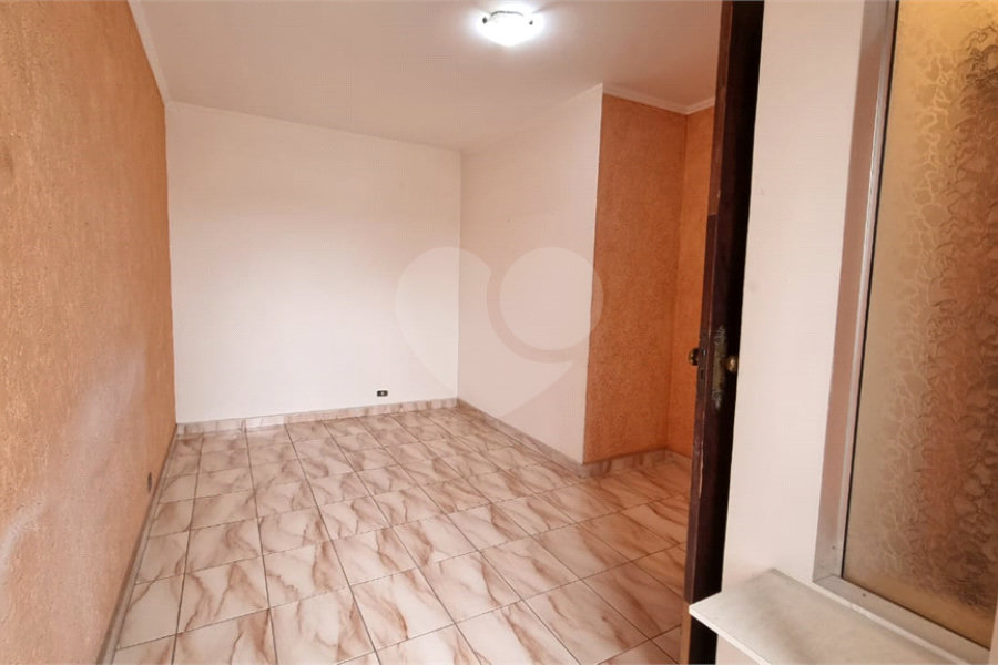 Sobrado à venda com 4 quartos em Parada Inglesa, São Paulo, SP