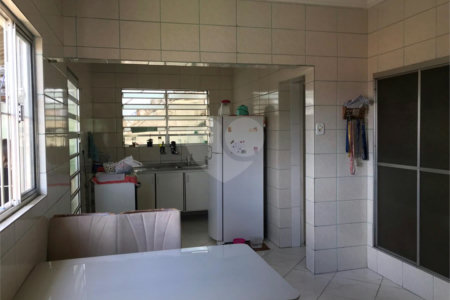 Casa à venda com 3 quartos em Vila Nova Galvão, São Paulo, SP