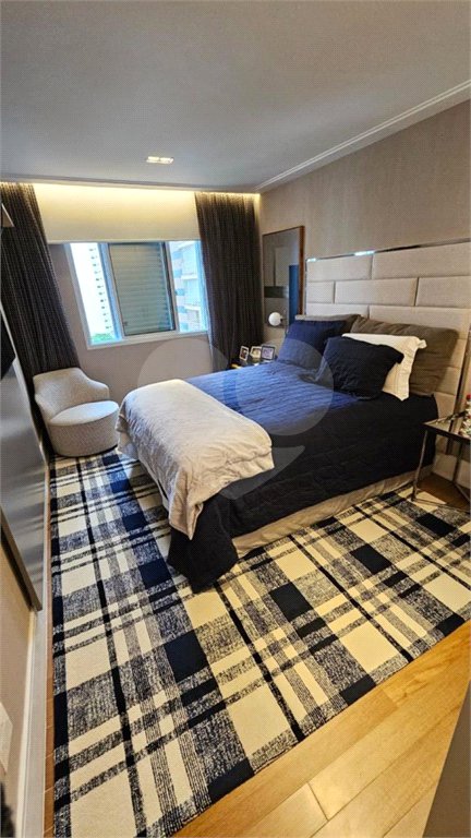 Apartamento à venda com 3 quartos, sendo 1 suíte, em Jardim Europa, São Paulo, SP