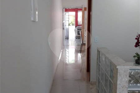 Sobrado à venda com 3 quartos, sendo 1 suíte, em Cidade Patriarca, São Paulo, SP