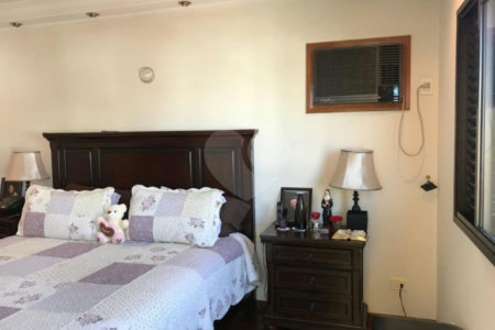 Sobrado à venda com 7 quartos, sendo 6 suítes, em Jardim Franca, São Paulo, SP