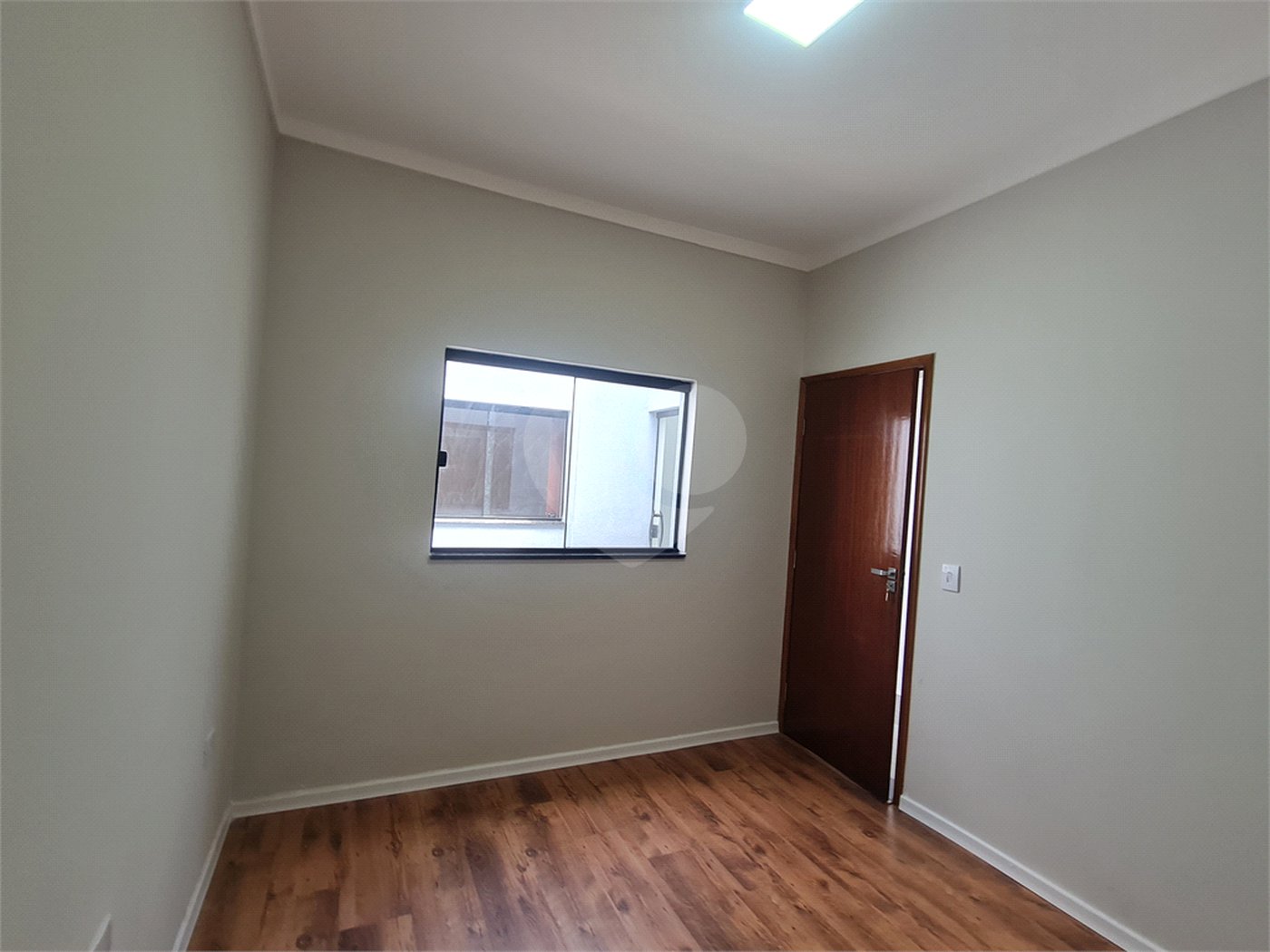 Casa à venda com 3 quartos, sendo 1 suíte,  no condomínio Reserva Ipanema I, Sorocaba - SP