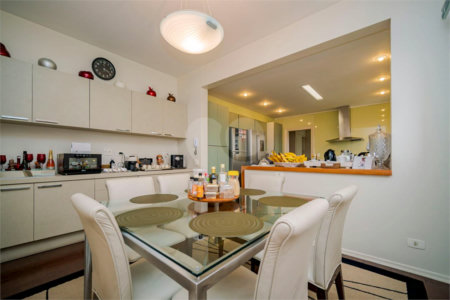 Apartamento à venda com 4 quartos, sendo 2 suítes,  em Vila Suzana, São Paulo, SP