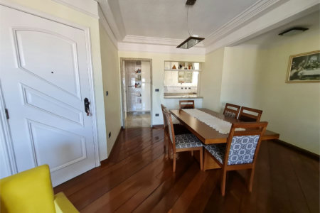 Apartamento à venda com 3 quartos, sendo 2 suítes,  em Vila Mogilar, Mogi das Cruzes, SP