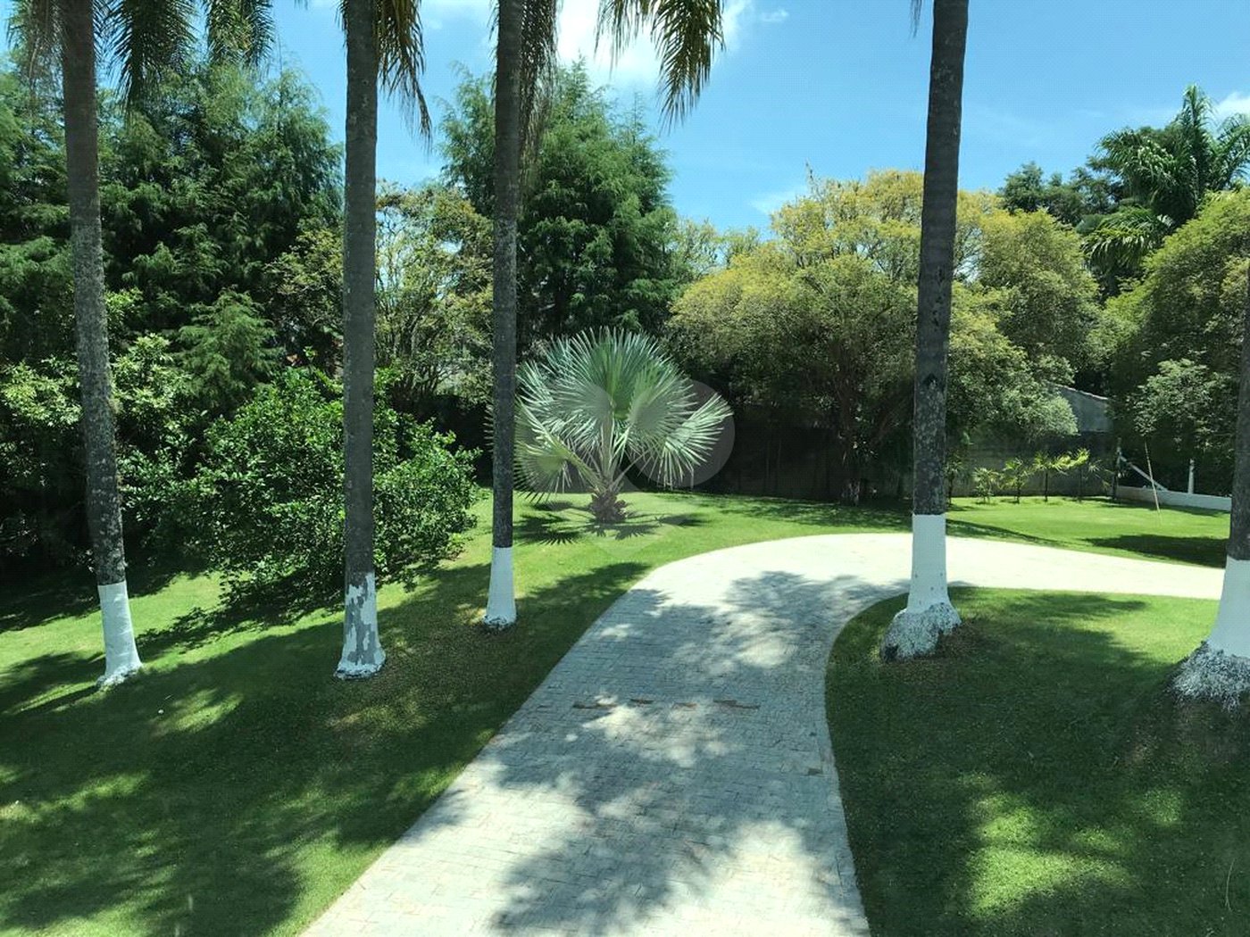 Casa à venda com 4 suítes no Centro, Guararema, SP