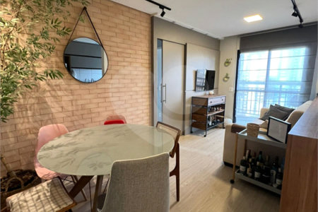 Apartamento à venda com 2 quartos, sendo 1 suíte, em Jardim São Carlos, Sorocaba, SP