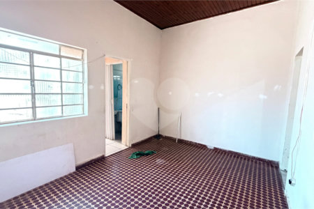 Casa à venda com 2 quartos, sendo 1 suíte, no Centro, Três Lagoas, MS