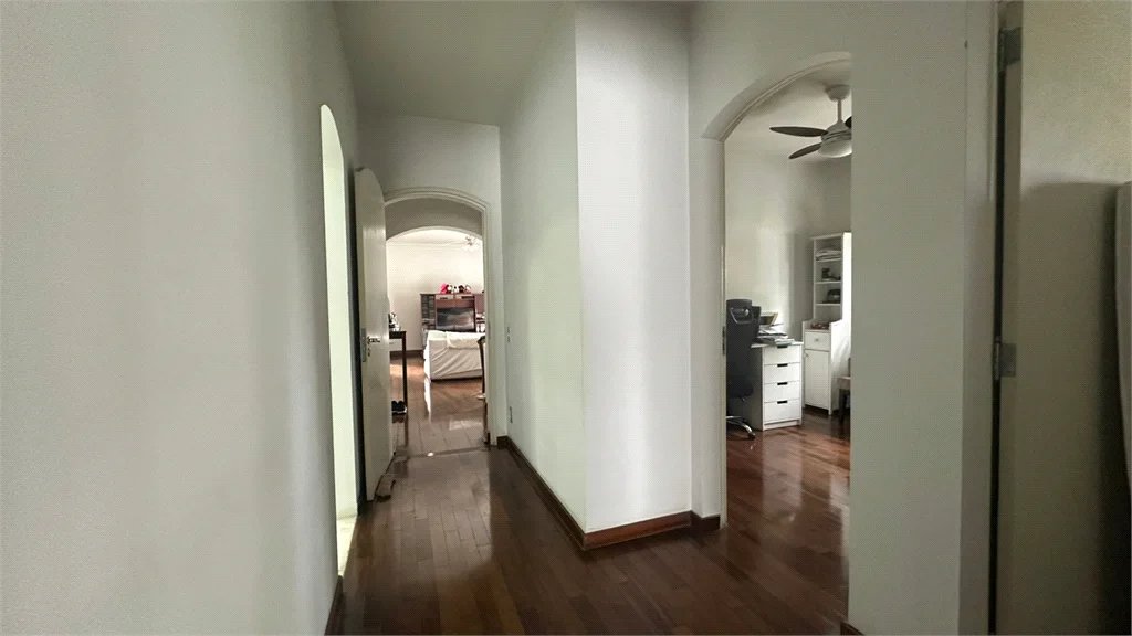 Apartamento à venda com 3 quartos, sendo 1 suíte, em Vila Andrade, São Paulo, SP