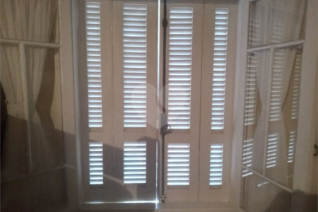 Chácara à venda com 7 quartos, sendo 3 suítes, em Saboó, São Roque, SP