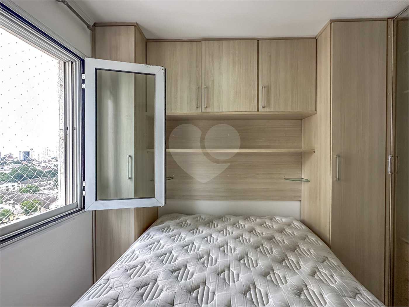 Apartamento à venda com 2 quartos em Vila Anastácio, São Paulo, SP