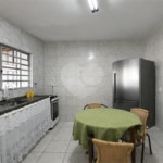 Casa à venda com 2 quartos, sendo 1 suíte, em Jardim Abaeté, Sorocaba, SP