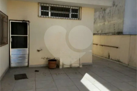Casa à venda com 4 quartos, sendo 2 suítes, em Vila São Geraldo, São Paulo, SP