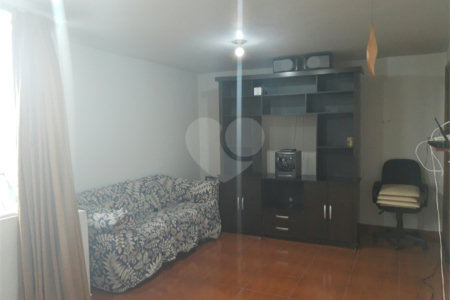 Sobrado à venda com 3 quartos, sendo 1 suíte, em Jardim Helga, São Paulo, SP