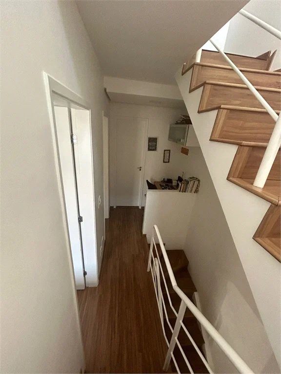 Casa à venda com 3 quartos, sendo 1 suíte, no condomínio Vila das Cores, São Paulo - SP