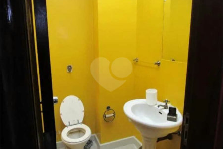 Cobertura à venda com 4 quartos, sendo 1 suíte, em Cosme Velho, Rio de Janeiro, RJ