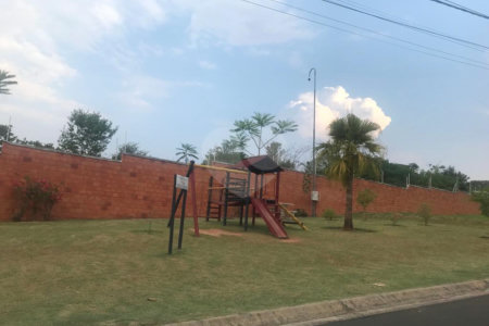 Casa à venda com 3 suítes no condomínio Village Moutonnée, Salto - SP