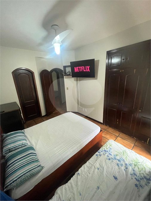 Apartamento à venda com 3 quartos, sendo 1 suíte,  em Vila Nova, Cabo Frio, RJ