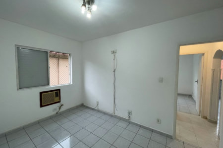 Apartamento 2 dormitórios + dependência, 1 vaga demarcada, no Campo Grande, Santos